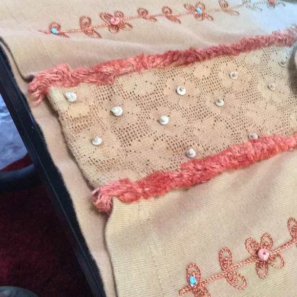 Multiples scoop neck Too. Embossed front, 3/4 Sleeve. Size small - Picture 11 of 13